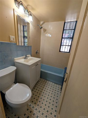 207-11 Hillside Avenue, Queens Village, NY 11427
