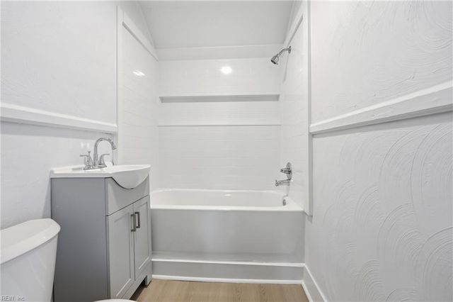 8 Cotton PL, Portsmouth, VA 23702