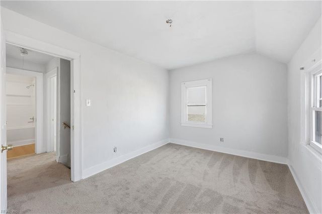 8 Cotton PL, Portsmouth, VA 23702