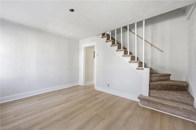 8 Cotton PL, Portsmouth, VA 23702