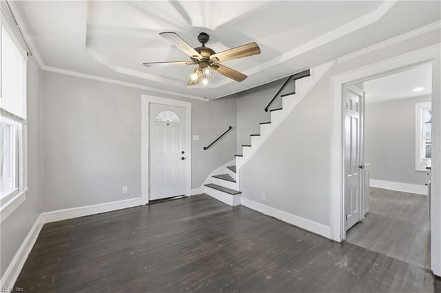 8 Cotton PL, Portsmouth, VA 23702