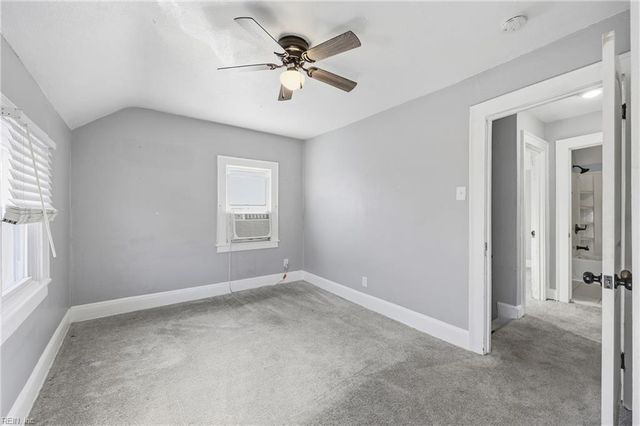 8 Cotton PL, Portsmouth, VA 23702