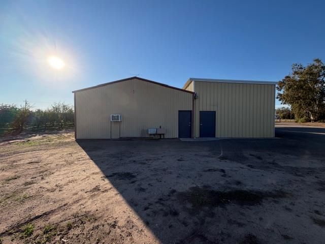 11776 Victory Ave, Oakdale, CA 95361