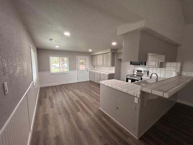 11776 Victory Ave, Oakdale, CA 95361