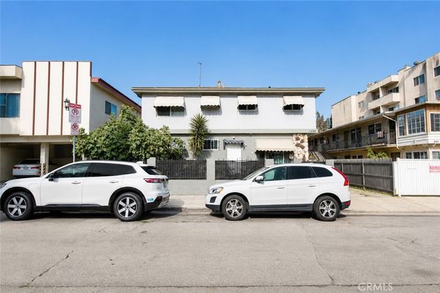1224 N Mansfield, Los Angeles, CA 90038