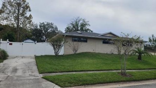 399 BARBERRY LANE, Altamonte Springs, FL 32714