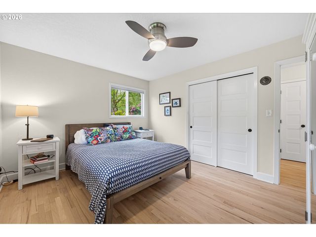 18718 ROSE Way, West Linn, OR 97068