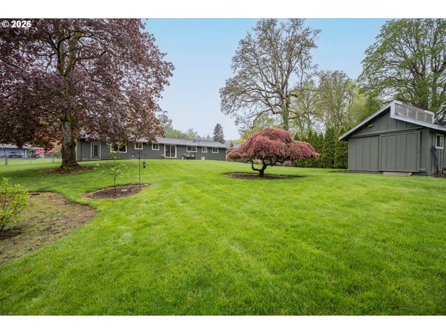 18718 ROSE Way, West Linn, OR 97068