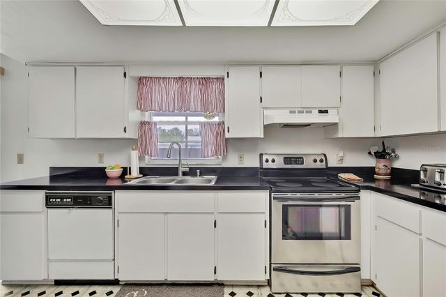 11323 ELGIN BOULEVARD, Spring Hill, FL 34608