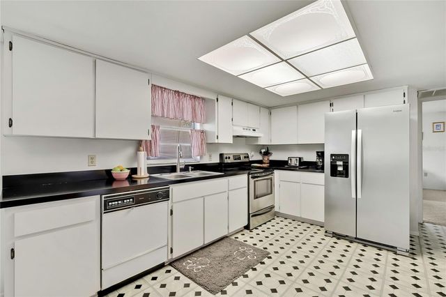 11323 ELGIN BOULEVARD, Spring Hill, FL 34608