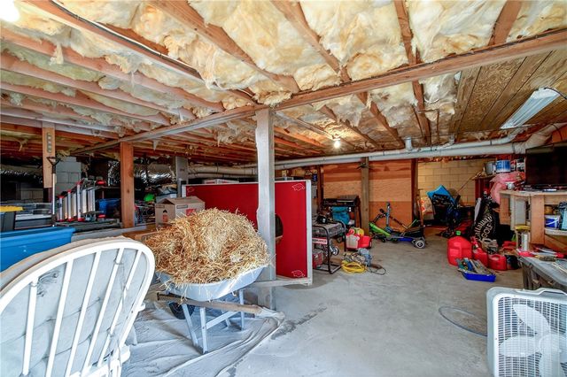 3 Cunningham Lane, Bella Vista, AR 72715