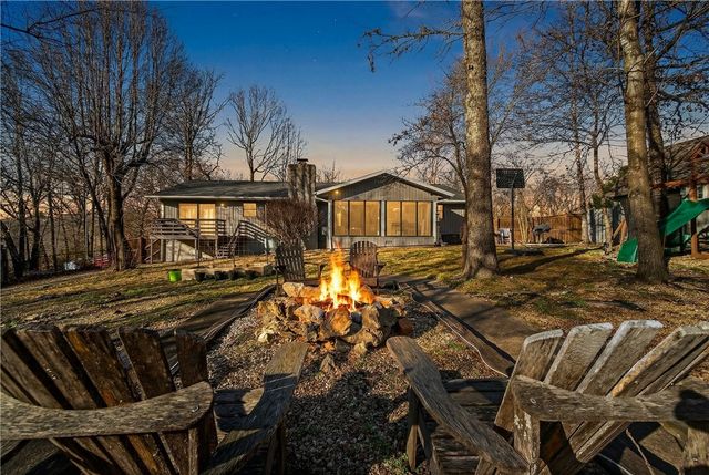 3 Cunningham Lane, Bella Vista, AR 72715