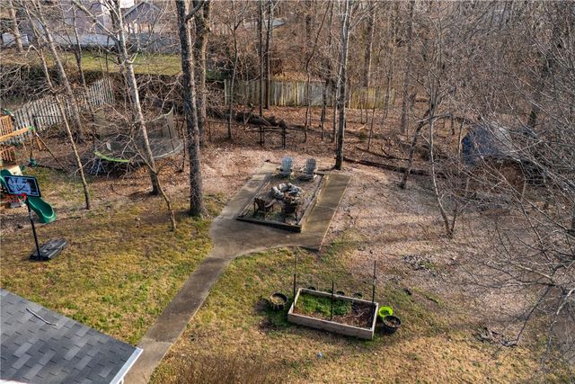 3 Cunningham Lane, Bella Vista, AR 72715