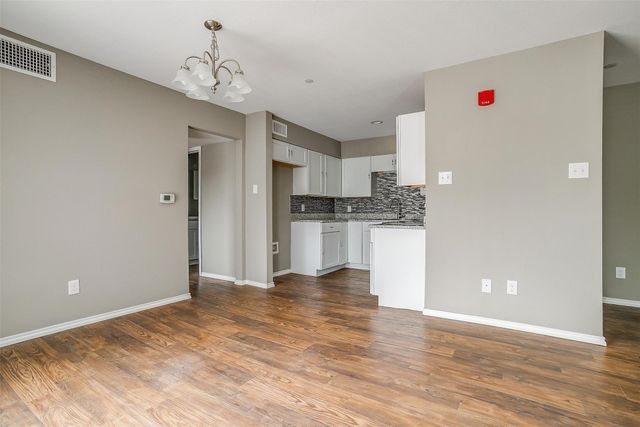 5806 Marvin Loving Drive 212, Garland, TX 75043