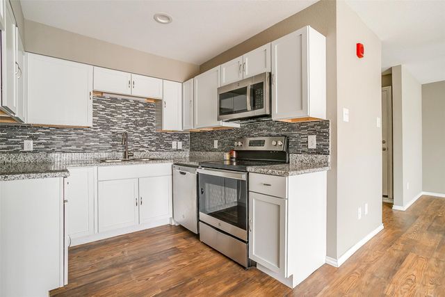 5806 Marvin Loving Drive 212, Garland, TX 75043