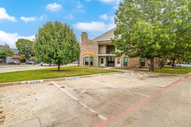 5806 Marvin Loving Drive 212, Garland, TX 75043
