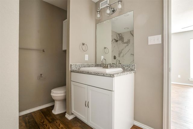 5806 Marvin Loving Drive 212, Garland, TX 75043