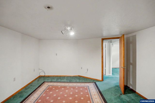 874 W Ida St, Stayton, OR 97383