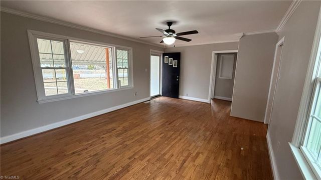 300 Dameron Street, Eden, NC 27288