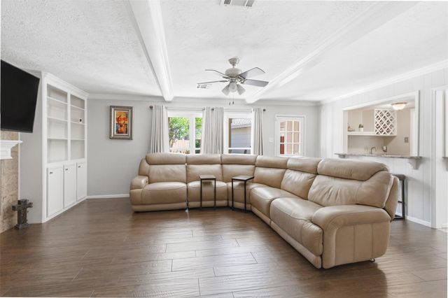 17010 Hillswind Circle, Spring, TX 77379