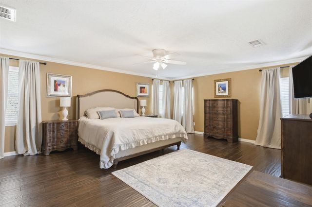 17010 Hillswind Circle, Spring, TX 77379