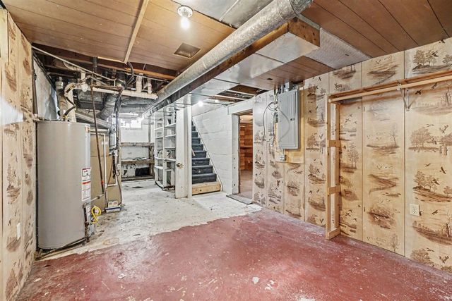 2228 Byrd Drive, Portage, MI 49002