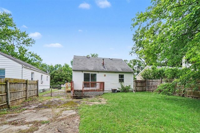 2228 Byrd Drive, Portage, MI 49002