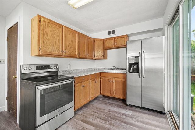 2228 Byrd Drive, Portage, MI 49002