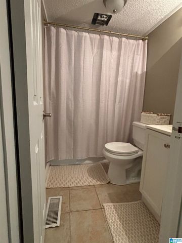 235 DOOLEY ROAD, Gardendale, AL 35071