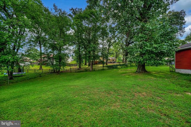 700 PERRY DR, Fredericksburg, VA 22405