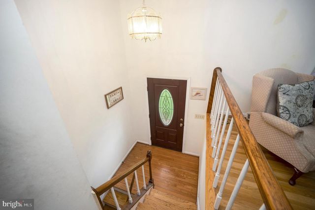 700 PERRY DR, Fredericksburg, VA 22405
