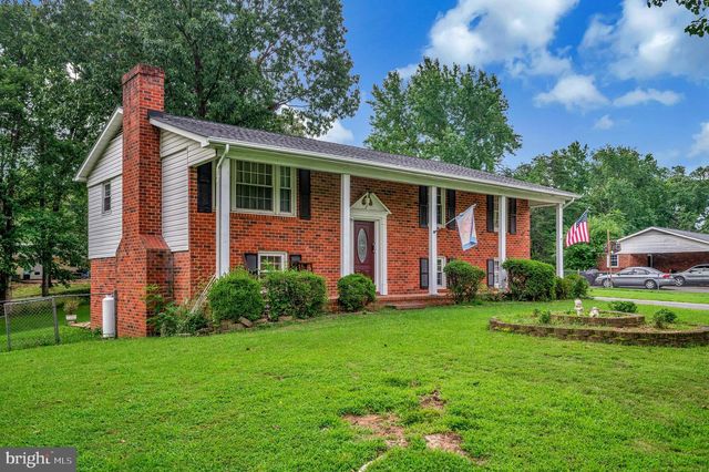 700 PERRY DR, Fredericksburg, VA 22405