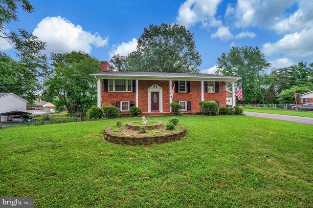 700 PERRY DR, Fredericksburg, VA 22405