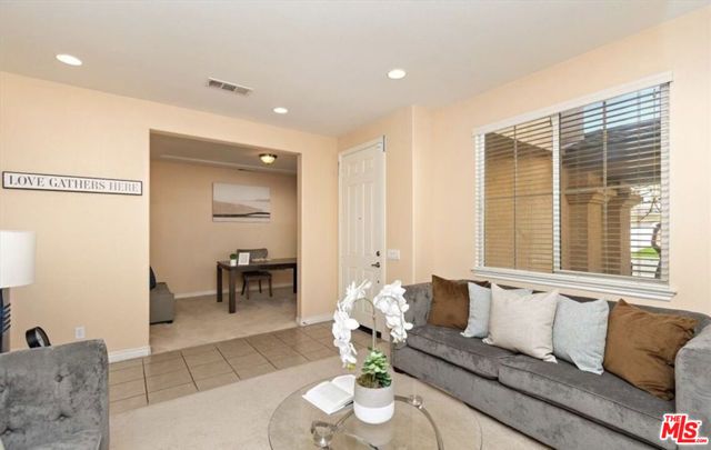 5634 Cambria Drive, Eastvale, CA 91752