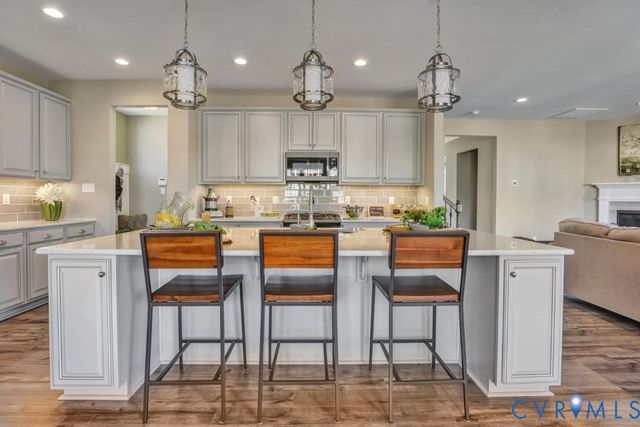1048 Arbor Heights Ter, Midlothian, VA 23114
