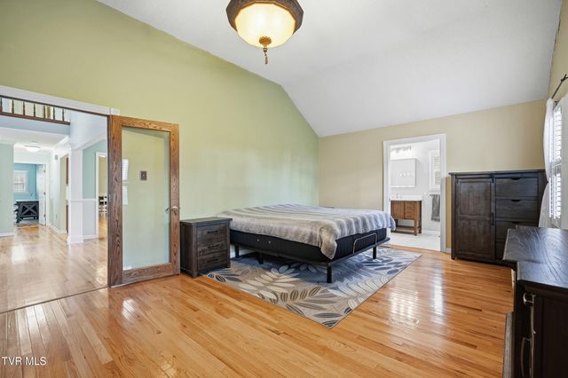 212 Old Castle Road, Kingsport, TN 37660