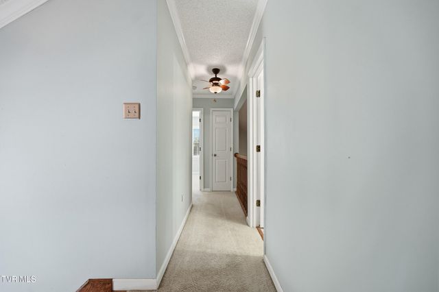 212 Old Castle Road, Kingsport, TN 37660