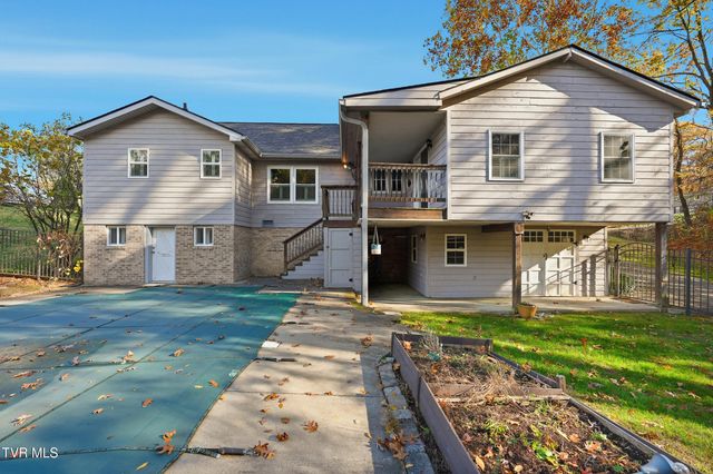 212 Old Castle Road, Kingsport, TN 37660