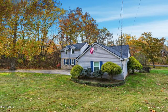 212 Old Castle Road, Kingsport, TN 37660