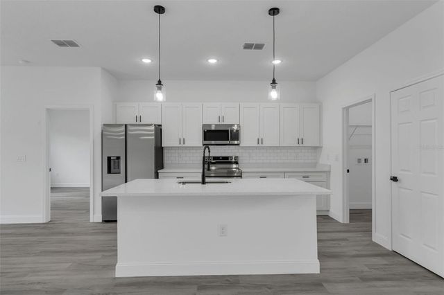 2211 SW 153RD PLACE, Ocala, FL 34473