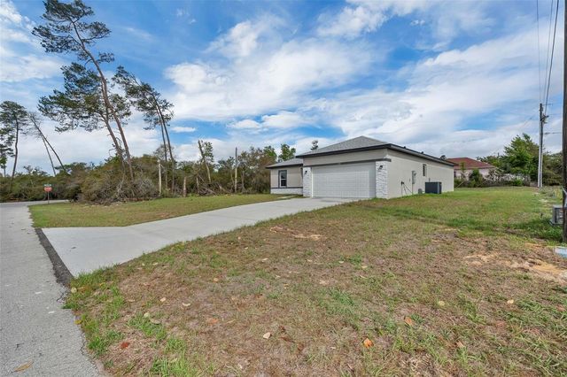 2211 SW 153RD PLACE, Ocala, FL 34473