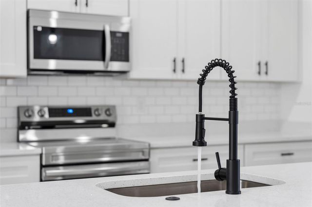 2211 SW 153RD PLACE, Ocala, FL 34473