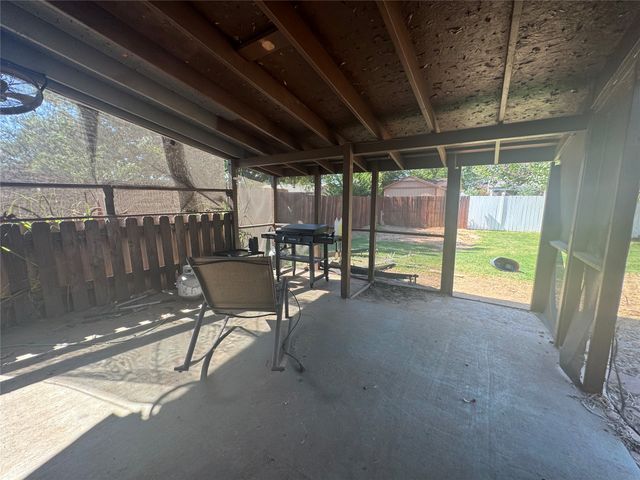 507 W E Street, Jenks, OK 74037