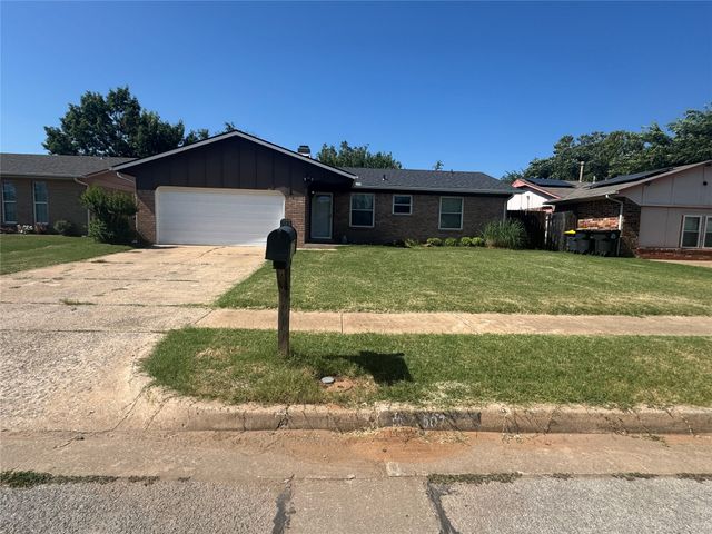 507 W E Street, Jenks, OK 74037