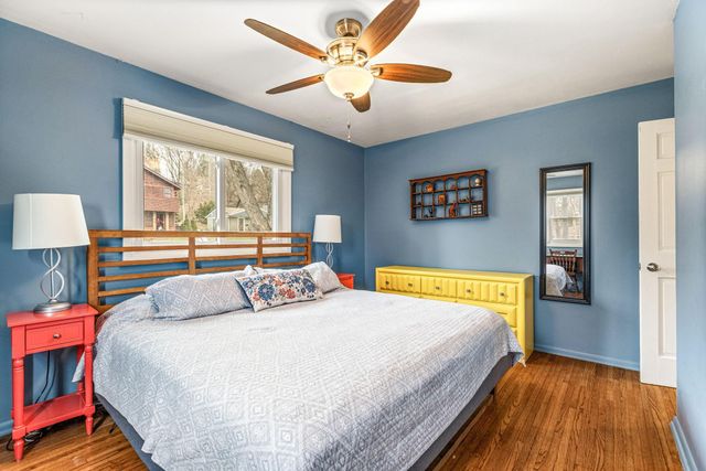 1812 Sunny Slope Lane, Saint Paul, MN 55116