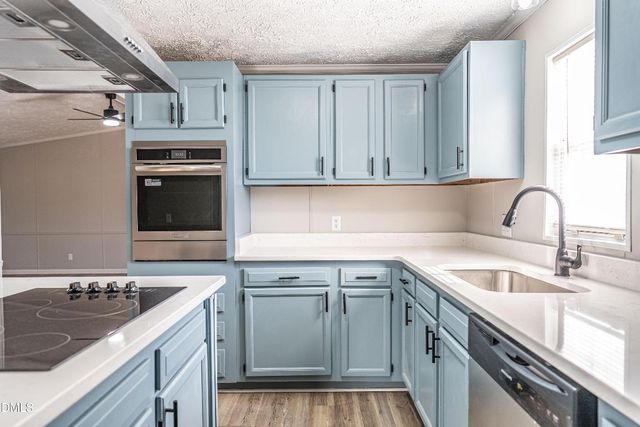 660 Pinebluff Lake Road, Aberdeen, NC 28315