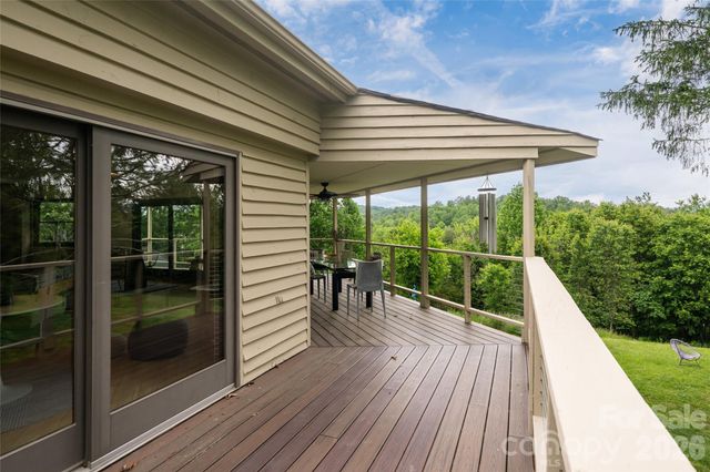 56 Donna Lane, Alexander, NC 28701