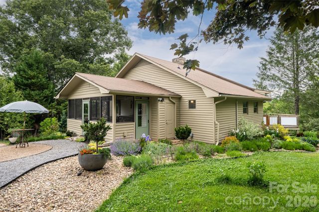 56 Donna Lane, Alexander, NC 28701