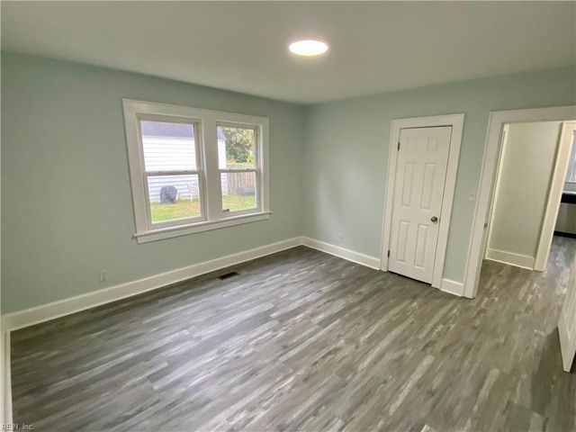 133 W Ocean AVE, Norfolk, VA 23503