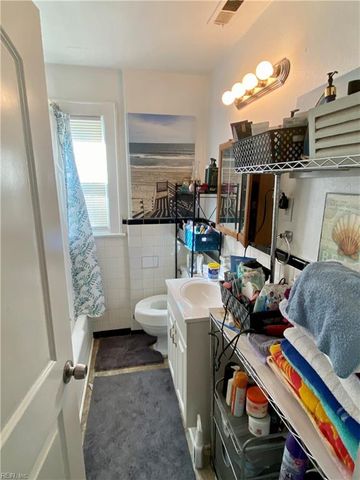 133 W Ocean AVE, Norfolk, VA 23503